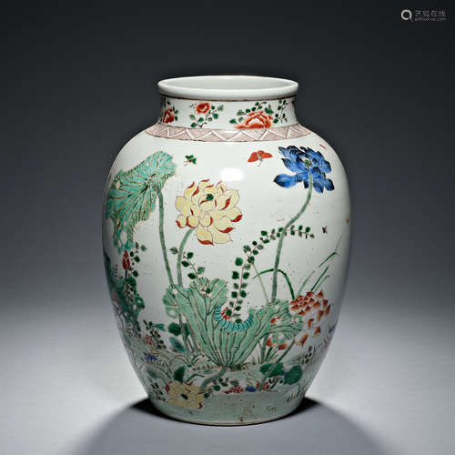 Qing Dynasty,  Famille Rose, flower and bird decoration, Pot