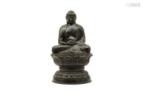 A JAPANESE BRONZE FIGURE OF AMIDA BUDDHA. Meiji / Showa peri...