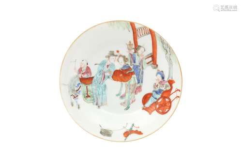 A CHINESE FAMILLE ROSE FIGURATIVE OGEE SAUCER DISH. Qing Dyn...