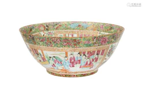 A CHINESE CFAMILLE ROSE CANTON PUNCH BOWL. Qing Dynasty