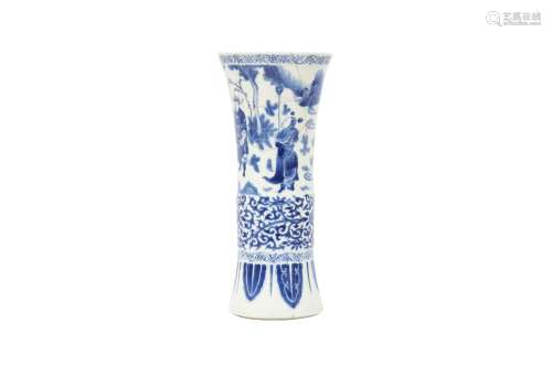 A CHINESE BLUE AND WHITE VASE