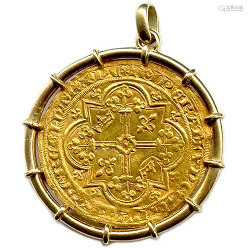 CHARLES V 1364-1380 FRANC À PIED EN OR MONTÉ EN PENDENTIF. (...