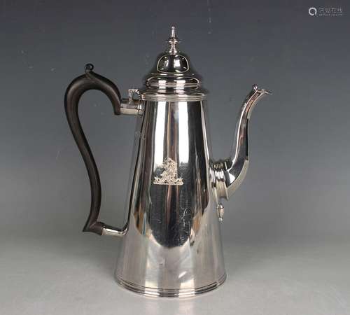 An Edwardian silver coffee pot of tapering cylindrical form