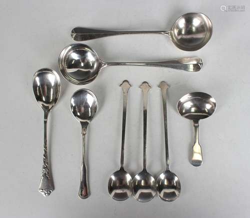 A George III Irish silver Fiddle pattern caddy spoon with ov...