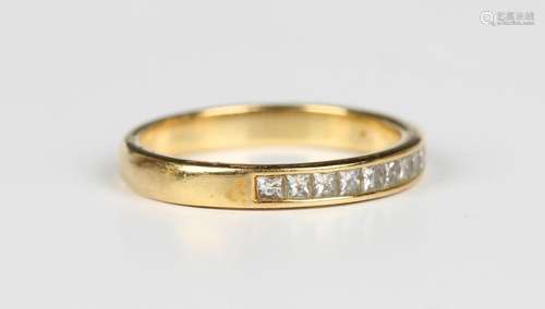 An 18ct gold and diamond ring