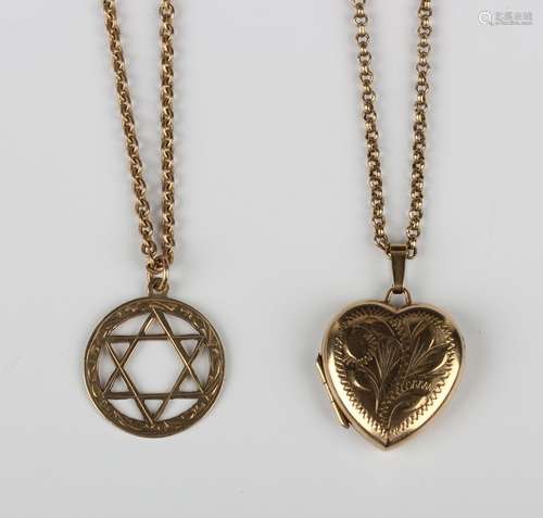 A 9ct gold heart shaped pendant locket