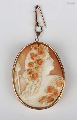 A Victorian gold mounted oval shell cameo brooch