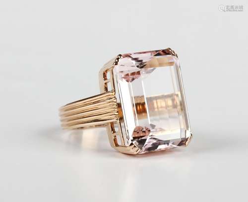 A gold and morganite ring