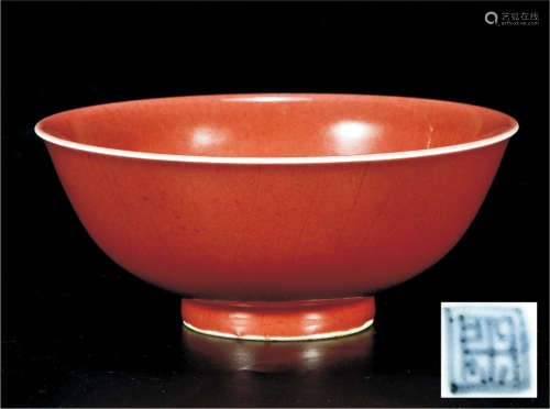 豇豆红釉碗