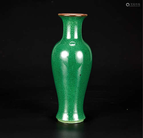绿釉哥窑观音瓶