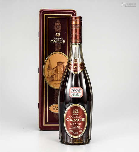 90年代  卡慕VSOP 配铁盒