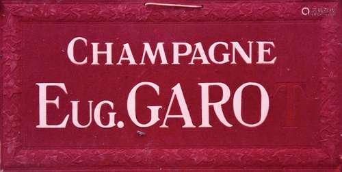 Champagne Eug,GAROT rouge effet velourE. Soudrille  Montroug...