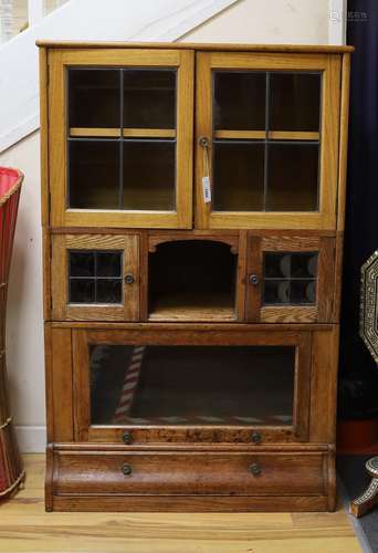 An early 20th century oak Globe Wernicke style four section ...