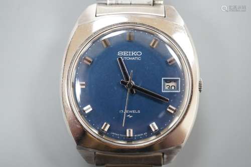 A gentlemans 1970s stainless steel Seiko automatic wrist wat...