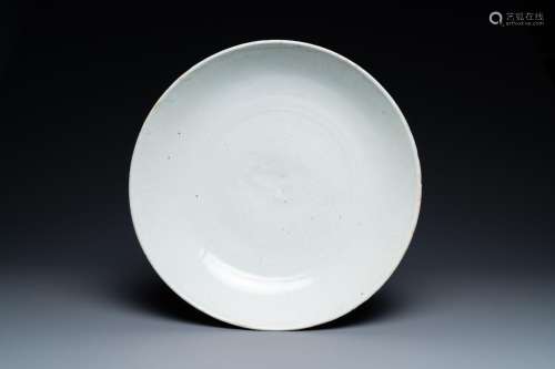 A Chinese monochrome celadon-glazed vase, Qianlong mark, 19/...