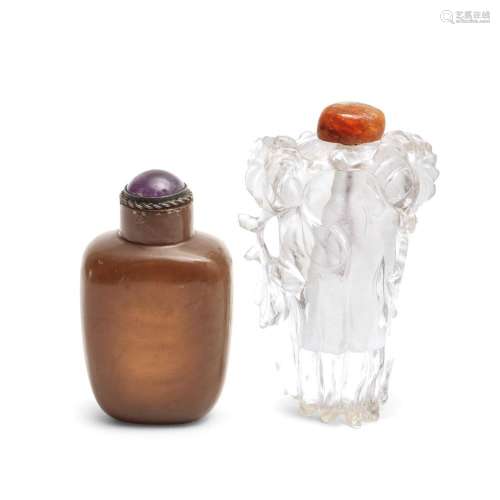 A ROCK CRYSTAL AND AN AGATE SNUFF BOTTLE 19th century (4)