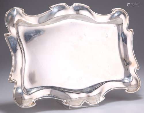 A GEORGE V SILVER DRESSING TABLE TRAY