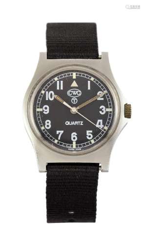 A CWC ROYAL NAVY ISSUE G10 WATCH. Circular black dial signed...