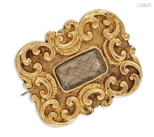 A 19TH CENTURY SENTIMENTAL BROOCH