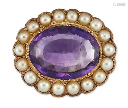 AN AMETHYST AND SPLIT PEARL BROOCH