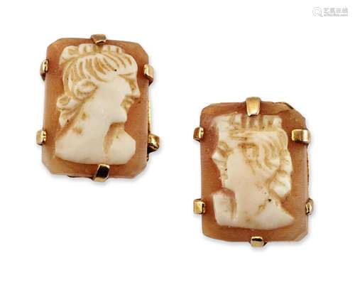 A PAIR OF 9 CARAT GOLD CAMEO EARRINGS