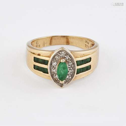 AN EMERALD AND DIAMOND RING