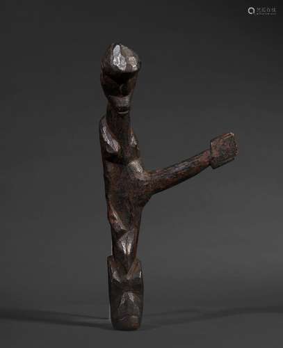 ﻿ Statuette Lobi<br />
Burkina Faso<br />
Bois. H.30 cm<br /...