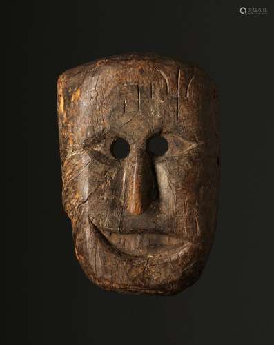 ﻿Masque anthropomorphe<br />
Népal<br />
Bois. H. 23 cm<br /...