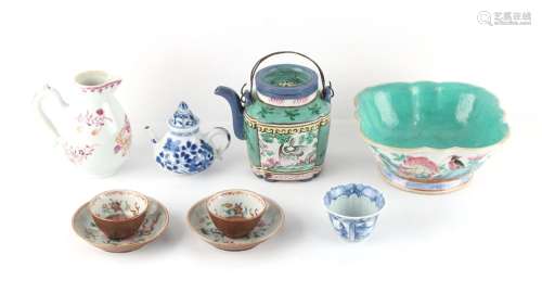 Property of a lady - a group of Chinese ceramics, Kangxi &am...