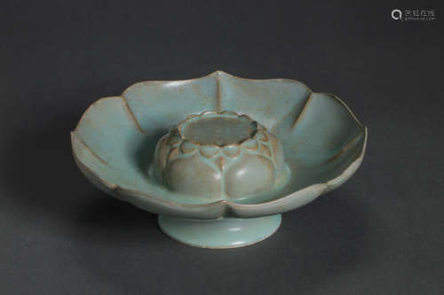 CHINESE SONG DYNASTY CELADON OFFICIAL WARE  ZHAN