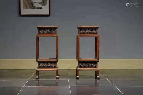 A PAIR OF CHINESE MING DYNASTY HUANGHUALI WOOD JI