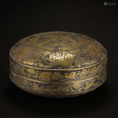 CHINESE TANG DYNASTY SILVER GILT LID BOX