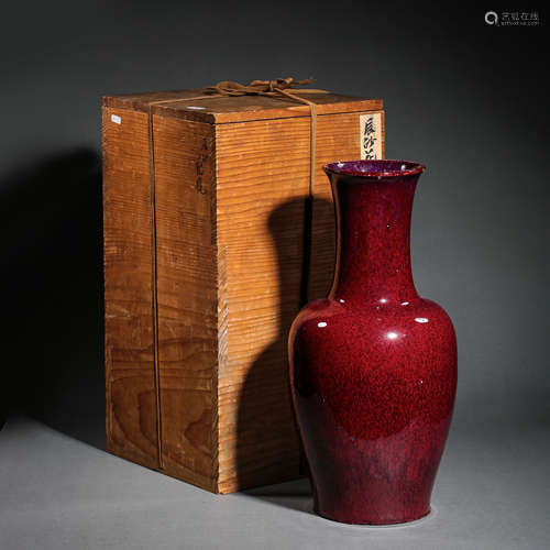 CHINESE QING DYNASTY RED GLAZED BOTTLE