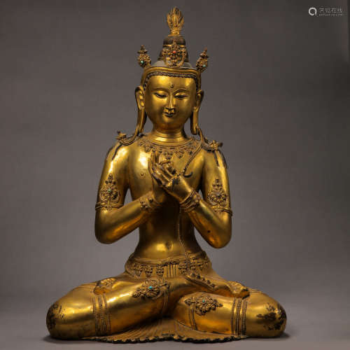 GILT BRONZE BUDDHA STATUE OF THE MING DYNASTY IN CHINA