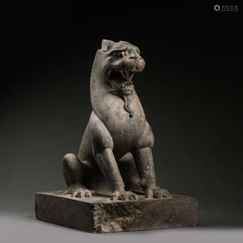 CHINESE TANG DYNASTY STONE CARVED LION