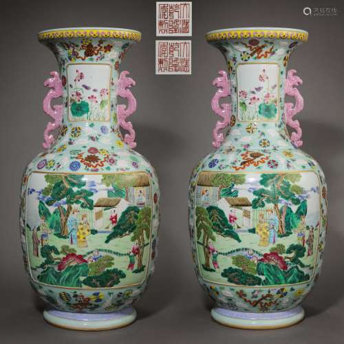 CHINESE QING DYNASTY FAMILLE ROSE BOTTLE