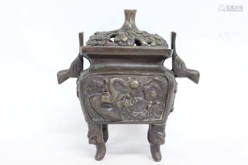 Chinese Bronze Footed Censer,Mark