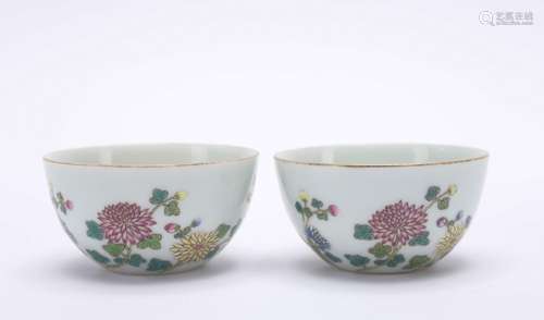 A pair of famille-rose 'floral' cup