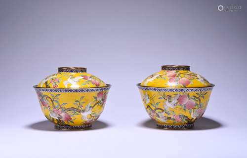 A pair of enamel bowl and cover