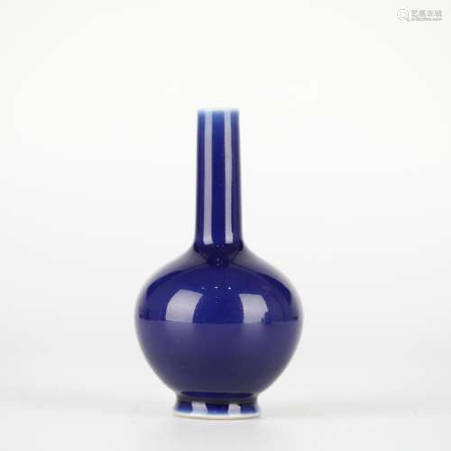 Chinese blue-glazed vase, Qianlong