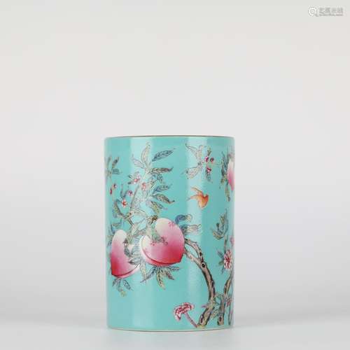 Chinese Porcelain peach pattern Pen Holder, Qianlong