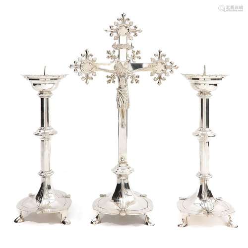 A Silver Plate Altar Set