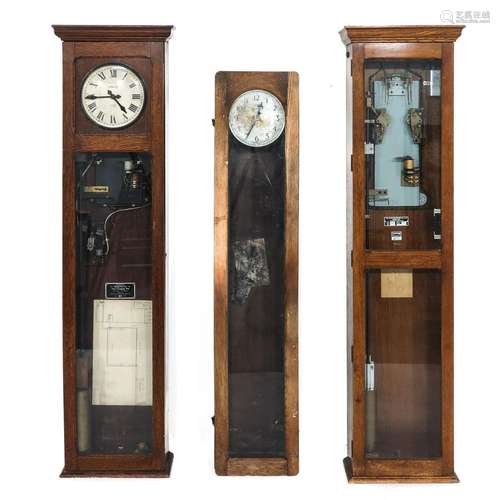 A Lot of 3 Electric Clocks