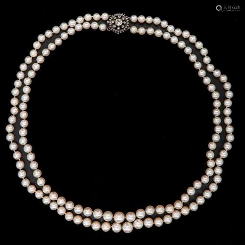 A Double Strand Pearl Necklace with 14KG Diamond Clasp