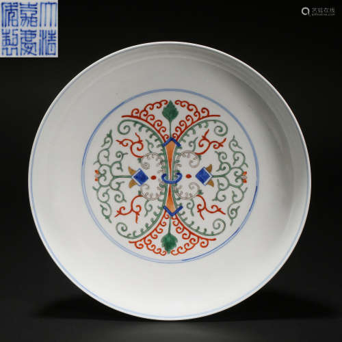 CHINESE QING DYNASTY BLUE AND WHITE BUCKET COLOR PLATE
