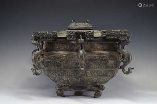 Chinese Bronze Square Shape Pot