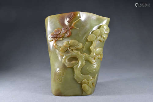 Yellow Jade Crane with Pintree Brush Pot