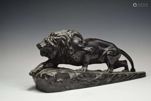 Bronze Lion Figure Statue