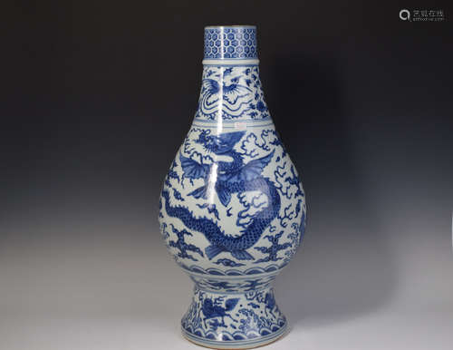 Blue and White Dragon Pattern Porcelain Vase