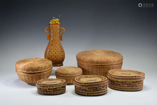 Group of Basket